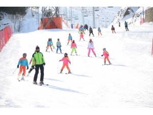Palandöken Belediyesi Kış Sporlarına Odaklandı