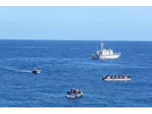 Tcg Gaziantep Orta Akdeniz’de 30 Düzensiz Göçmen Tespit Etti