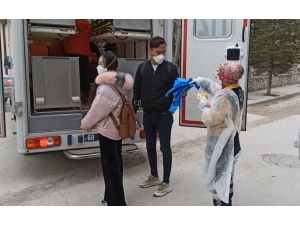 Aksaray’da 10 Çinli Turist Ve 2 Türk Hastaneden Çıktı