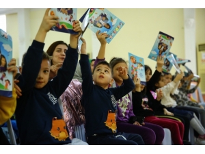 Aydın Büyükşehir Belediyesi’nden Çocuklar İçin Karne Şenliği