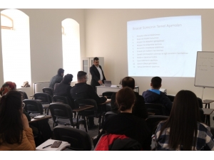 Sanayi Mektebi Tasarım Ve Eğitim Merkezi Faaliyetlerine Başladı