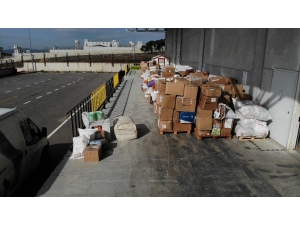 Türk Kızılayı’na, Deprem Bölgesine Götürülmesi İçin Yardım Yağdı