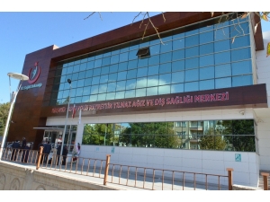Kırşehir, Ağız Ve Diş Sağlığı Merkezinde Zirkonyum Kaplama Tedavisi Hizmeti Verilmeye Başlandı
