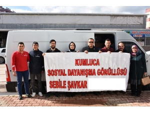 Yardım Gönüllüsü Depremzedelere 2 Minibüs Eşya Gönderdi