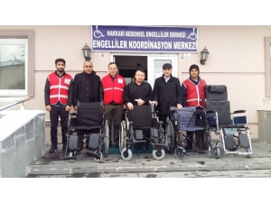 Bedensel Engellilerden Depremzedelere Dost Eli