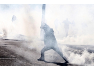 İsrail Güçleri, Batı Şeria’da 41 Filistinli’yi Yaraladı