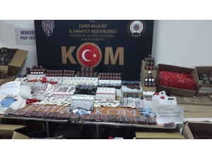 İzmir’de Son Yılların En Büyük Cinsel İçerikli Kaçak Ürün Operasyonu