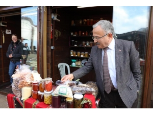 Burada Her Şey Organik