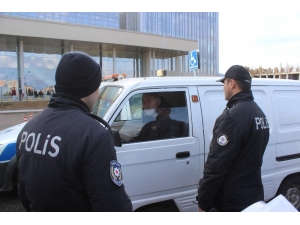 Seyyar Arzuhalci "Arabamı Bağlatmam" Diye Direndi