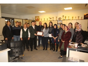 Doğum Günü Masrafları Depremzedelere Bağış Oluyor