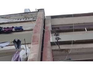 Depremin Ardından Korkutan Görüntü