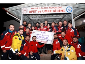 Kayseri Sağlık Ekibi Deprem Bölgesinde Canlara Dokunmayı Başardı