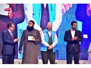 Türkiye Diyanet Vakfı Pakistan’daki Arakanlı Çocuklara Umut Oldu