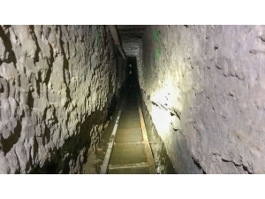 Abd-meksika Sınırında En Uzun Kaçakçılık Tüneli Bulundu