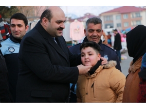 Başkan Orhan; Semt Pazarında