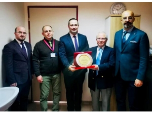 Sağlık Müdürü Erkan Hirik’ten Durkaya Ören’e Teşekkür Plaketi
