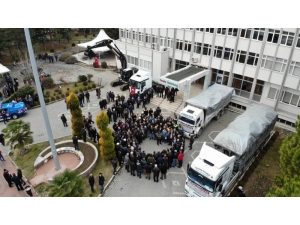 Gediz’den Yardım Tırları Dualarla Uğurlandı
