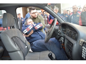 Niksar’da İtfaiyeciler “İtfaiye Elemanı Belgeli” Oluyor