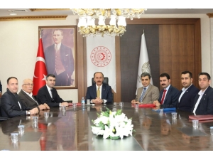 Birecik Osb’ye 5 Milyon Destek