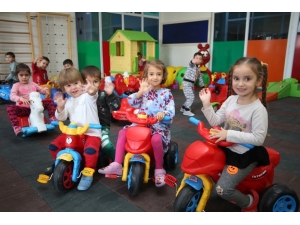 Yüreğir Belediyesinden Kreş Açılışı