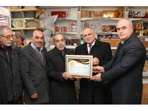 Yahyalı’da ’Altın İşletme Ödülleri’ Dağıtılmaya Başlandı