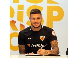 Kayserispor’un Yeni Transferi Diego Angelo: "Başarılı Olmak İçin Geldim"