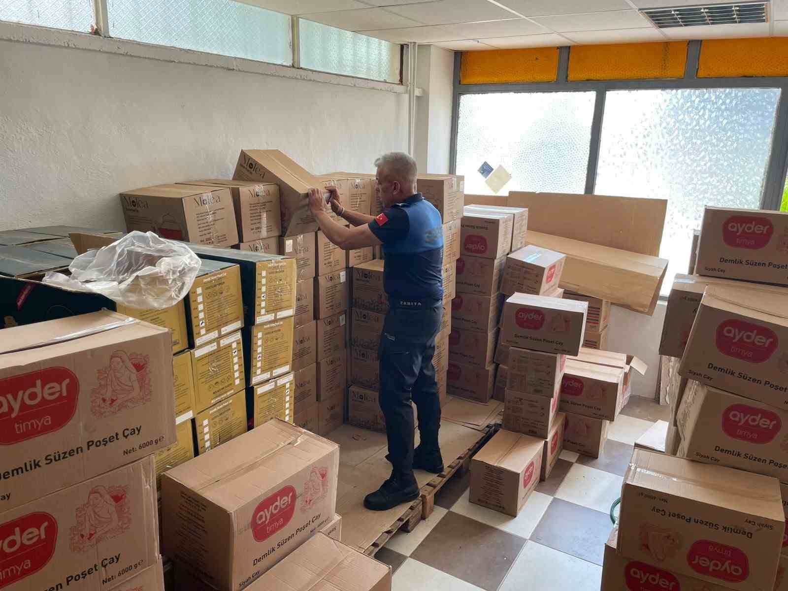 zabita-ekipleri-son-kullanim-tarihi-gecen-768-kilogram-poset-caya-el-koydu