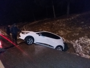 Denizli’de Yağmur Ve Dolu Trafiği Olumsuz Etkiledi