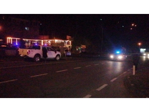 Tankerdeki Sızıntı Nedeniyle Kapanan Rize-trabzon Yolu Trafiğe Açıldı