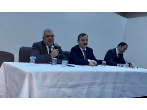 Pasinler’de Deprem Toplantısı Yapıldı