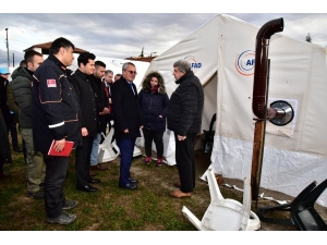 Deprem Çalışmaları Vali Deniz Başkanlığında Değerlendirildi