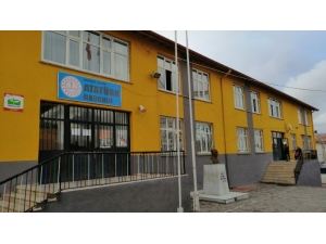 Keskin’de Depreme Dayanıksız Okul İçin Yıkım Kararı