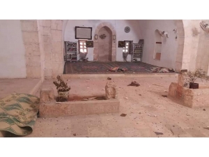 Esad Rejimi, Ömer Bin Abdülaziz Türbesi’ne Zarar Verdi