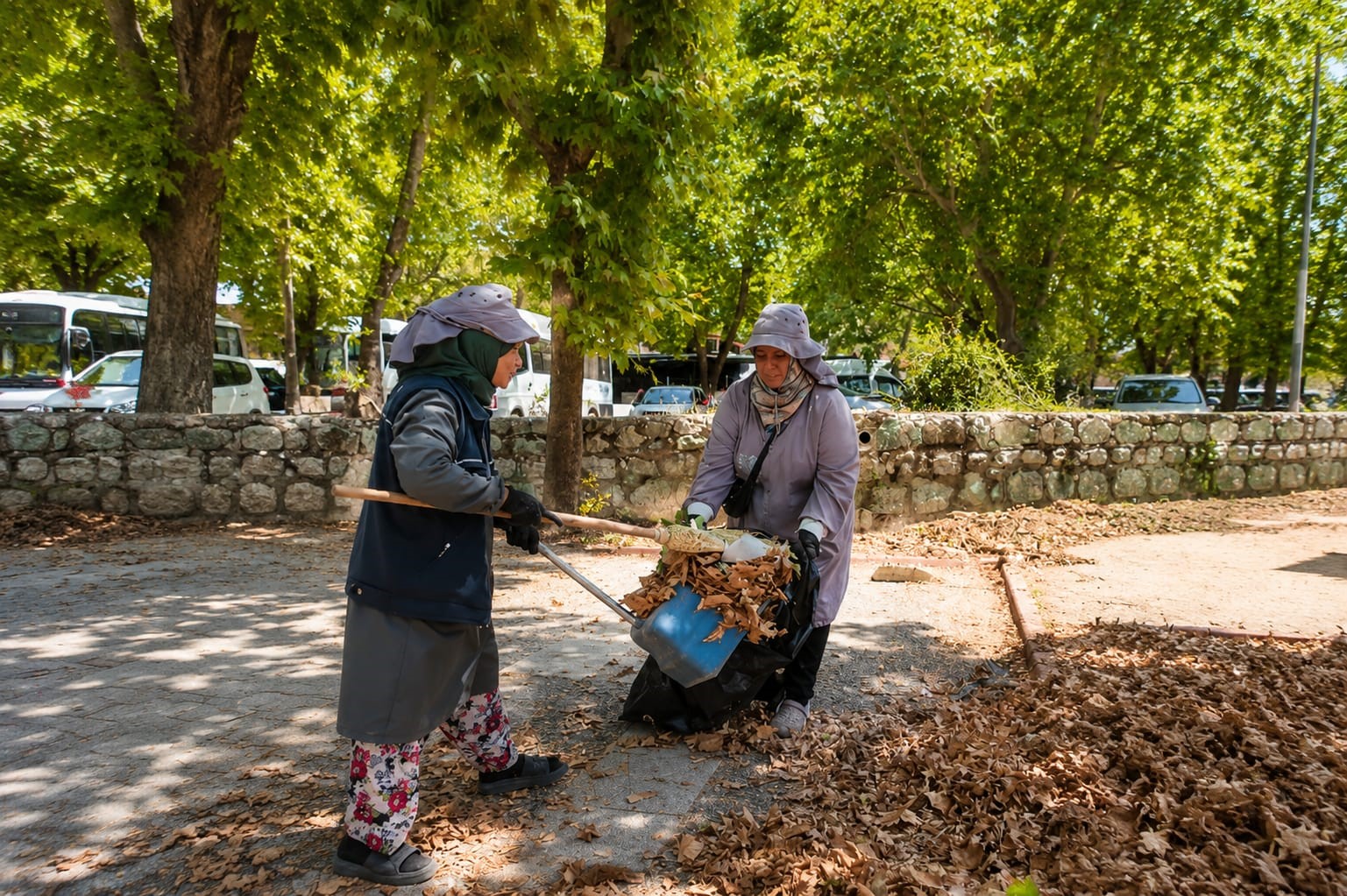 park-bahceler-mudurlugu-nden-karacabey-genelinde-yogun-mesai