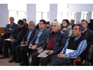 Muhtarlar Kadına Şiddet Konusunda Bilgilendirildi