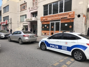 Esenyurt’ta Sitede Kadın Cesedi Bulundu