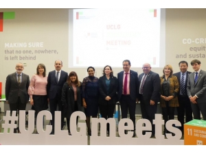 Başkan Altay Tüm Dünyayı Sığınmacılar Konusunda Sorumluluk Almaya Davet Etti