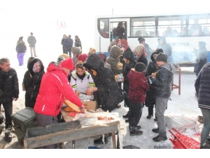 Bitlis Belediyesinden Kursiyerlerine Kayak Jesti