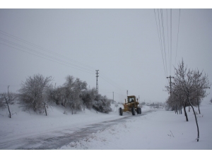 Uçhisar’da Karla Mücadele Çalışmaları Devam Ediyor