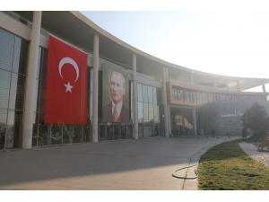 Başkan Dutlulu’dan Türk Bayrağı Talimatı