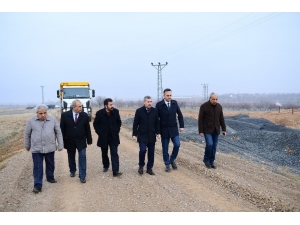Başkan Çınar, Yol Çalışmalarını İnceledi