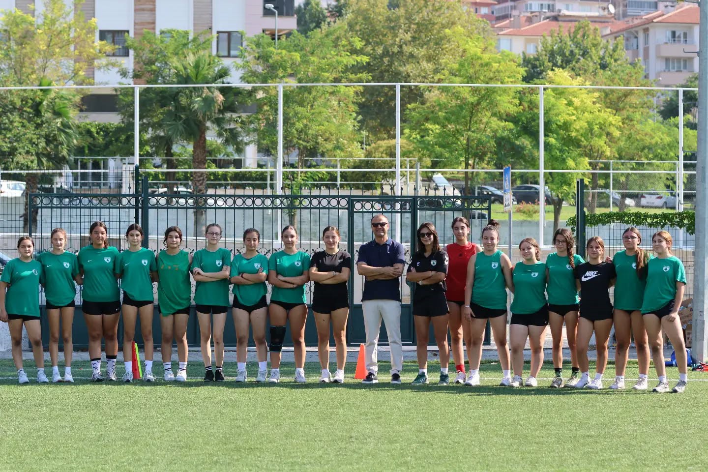 muglaspor-kadin-voleybol-takimi-nda-yeni-sezon-hazirliklari-suruyor
