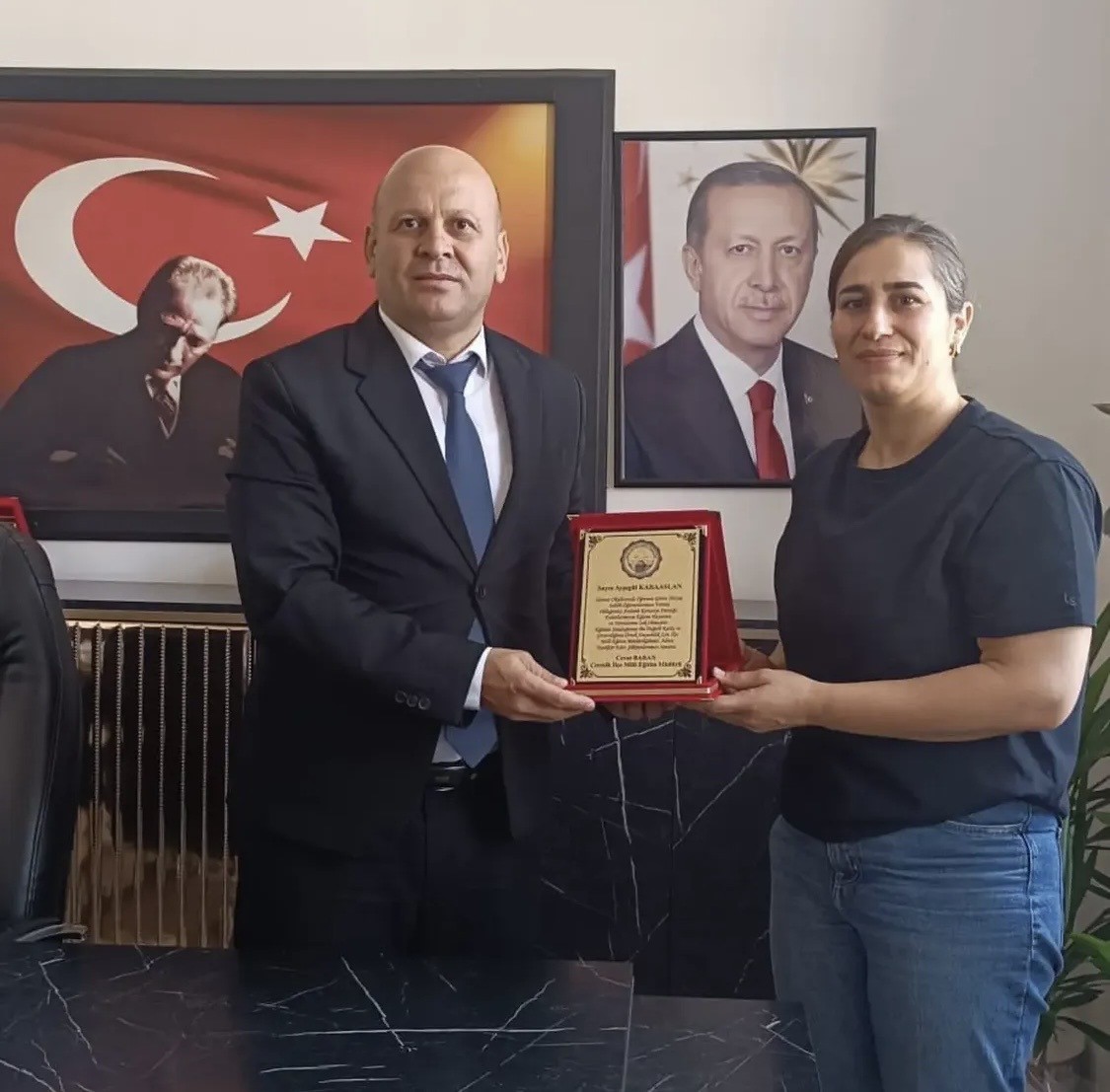 cermikli-hayirseverden-egitime-tam-destek