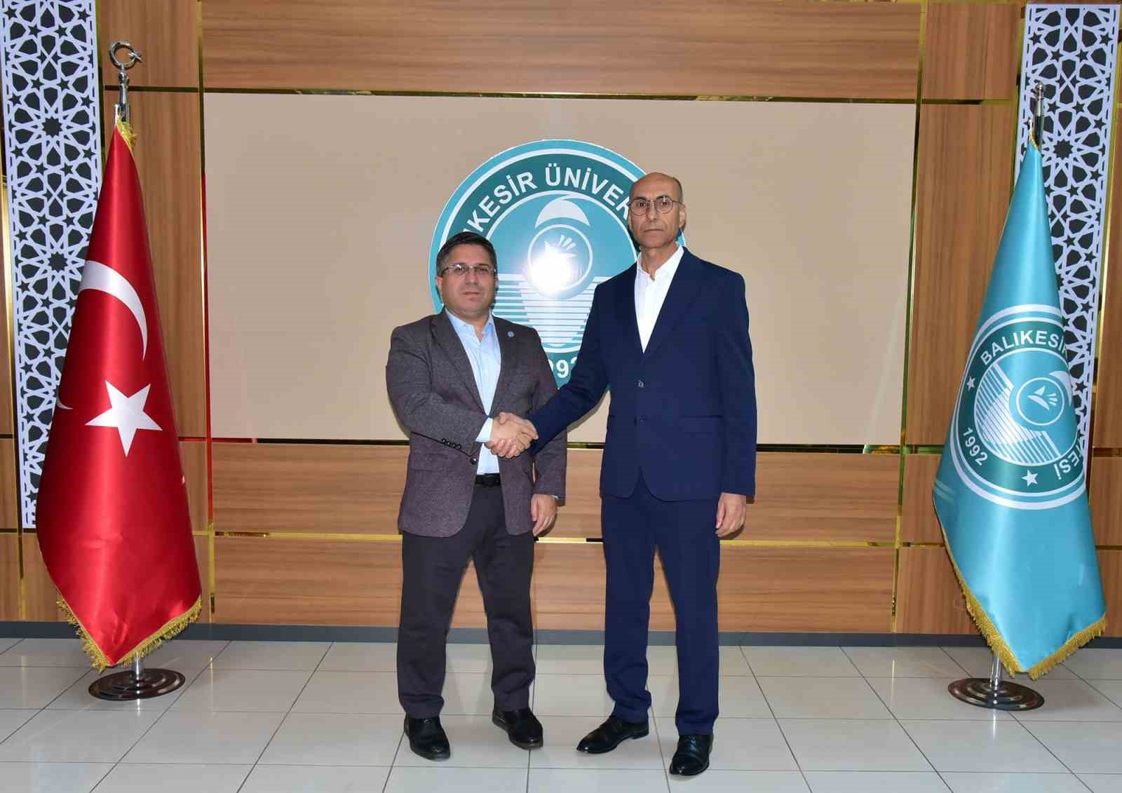 bigadic-myo-da-egitime-katki-sunan-hayirsever-ibrahim-duru-ya-plaket
