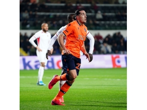 Crivelli 9. Golünü Attı