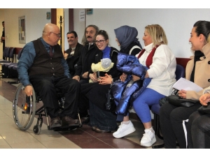 Meslek Aşkı Engel Tanımadı, Ömrünü Hastalarına Adadı