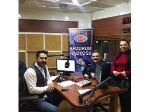 Rektör Çomaklı Trt Erzurum Radyosunun Canlı Yayın Konuğu Oldu