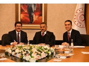 Oka Destekli 5 Projede İmzalar Atıldı