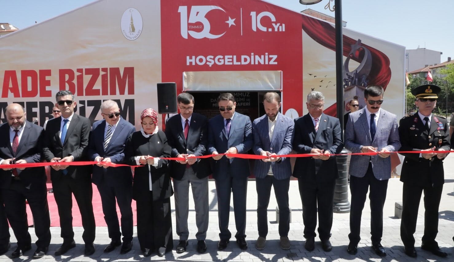 15-temmuz-un-hafizasi-kutahya-zafer-meydani-nda-yasatiliyor