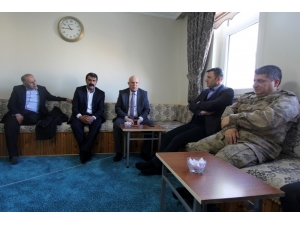 Başkan Pekmezci Esentepe Mahalle Sakinleriyle Bir Araya Geldi